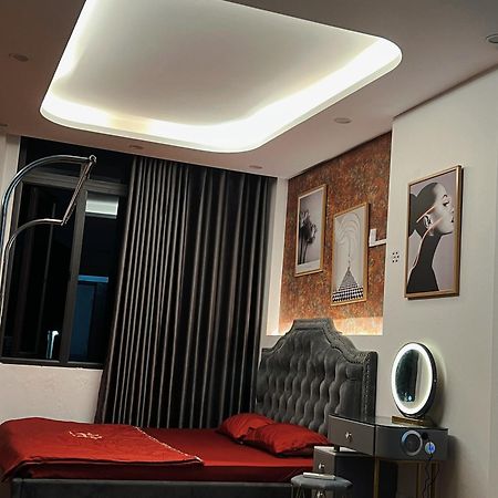 Venus Apartment Kham Thien Ханой Экстерьер фото